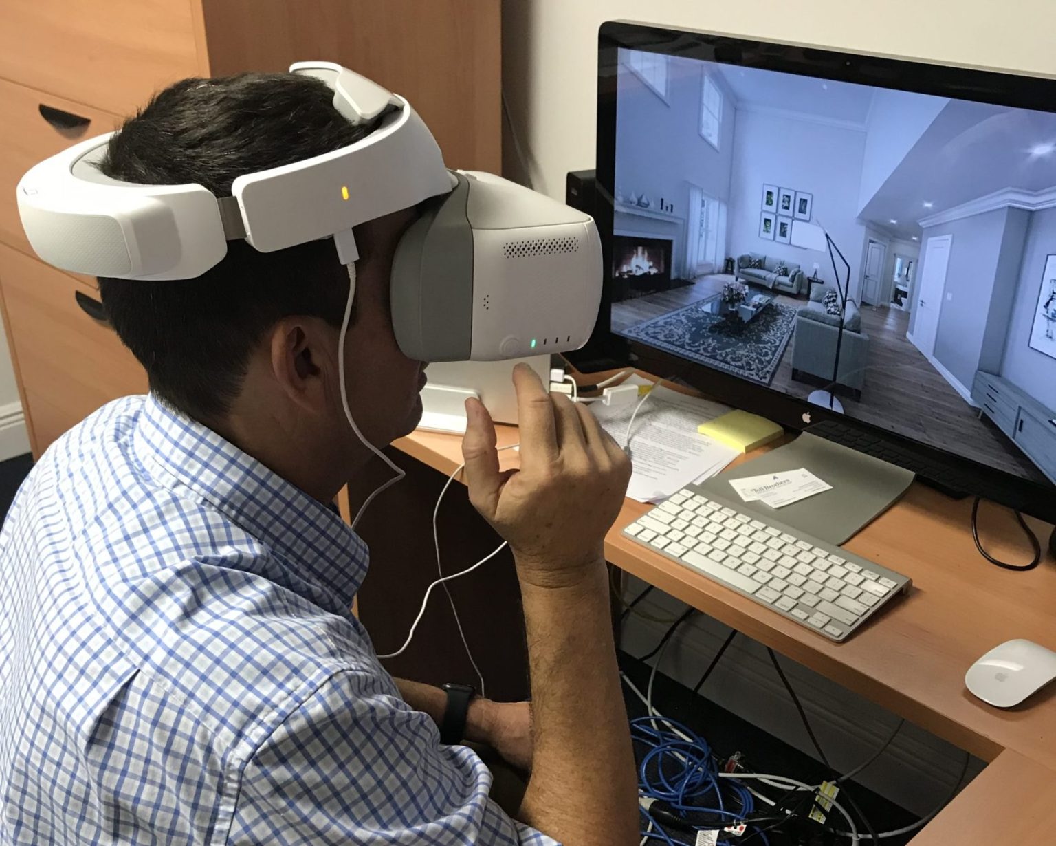 virtual reality exhibition tour